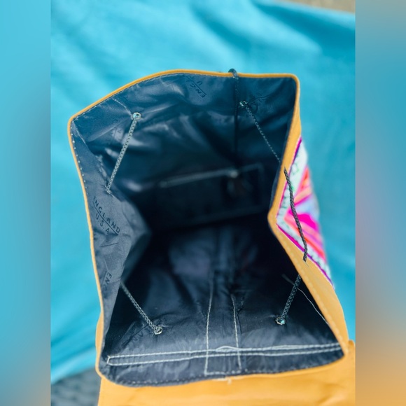 Peruvian Handmade Leather Backpack with Sewn stitching - Picture 8 of 10